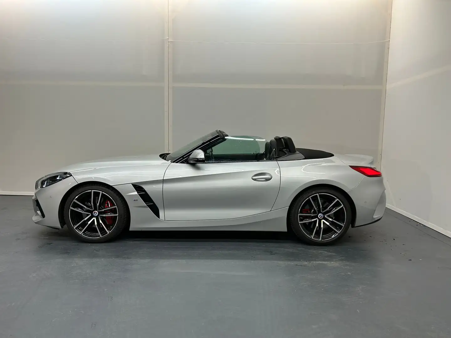 BMW Z4 Roadster sDrive20i High Executive | BMW M 50 Jahre Gris - 2