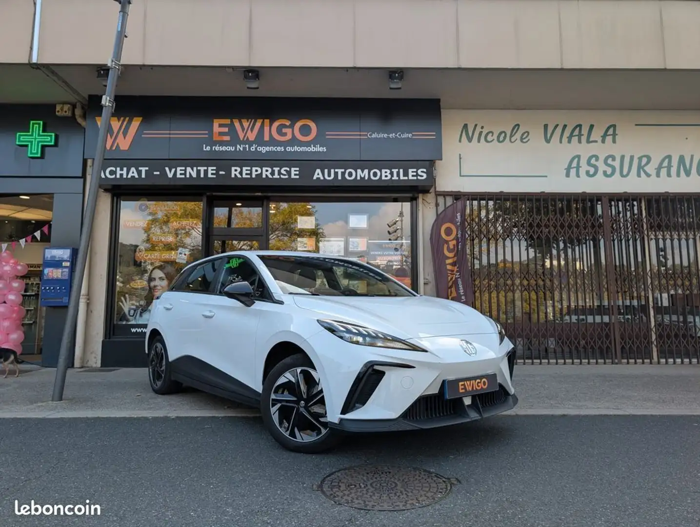 MG MG4 Mg ev electric 51kwh 170ch 125 kw 2wd standard Blanc - 1