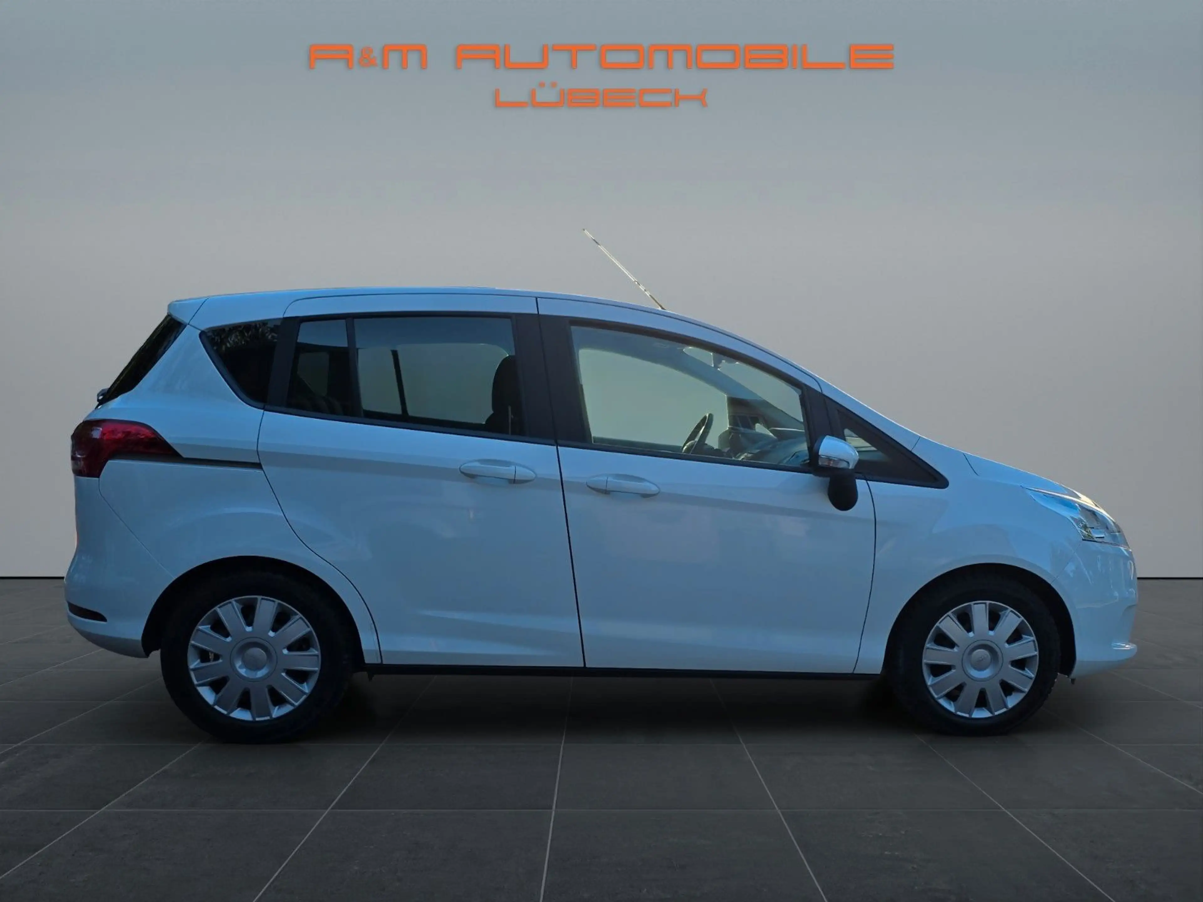 Ford B-Max B-MAX Trend, Zahnriemen Service TÜV NEU — photo 4