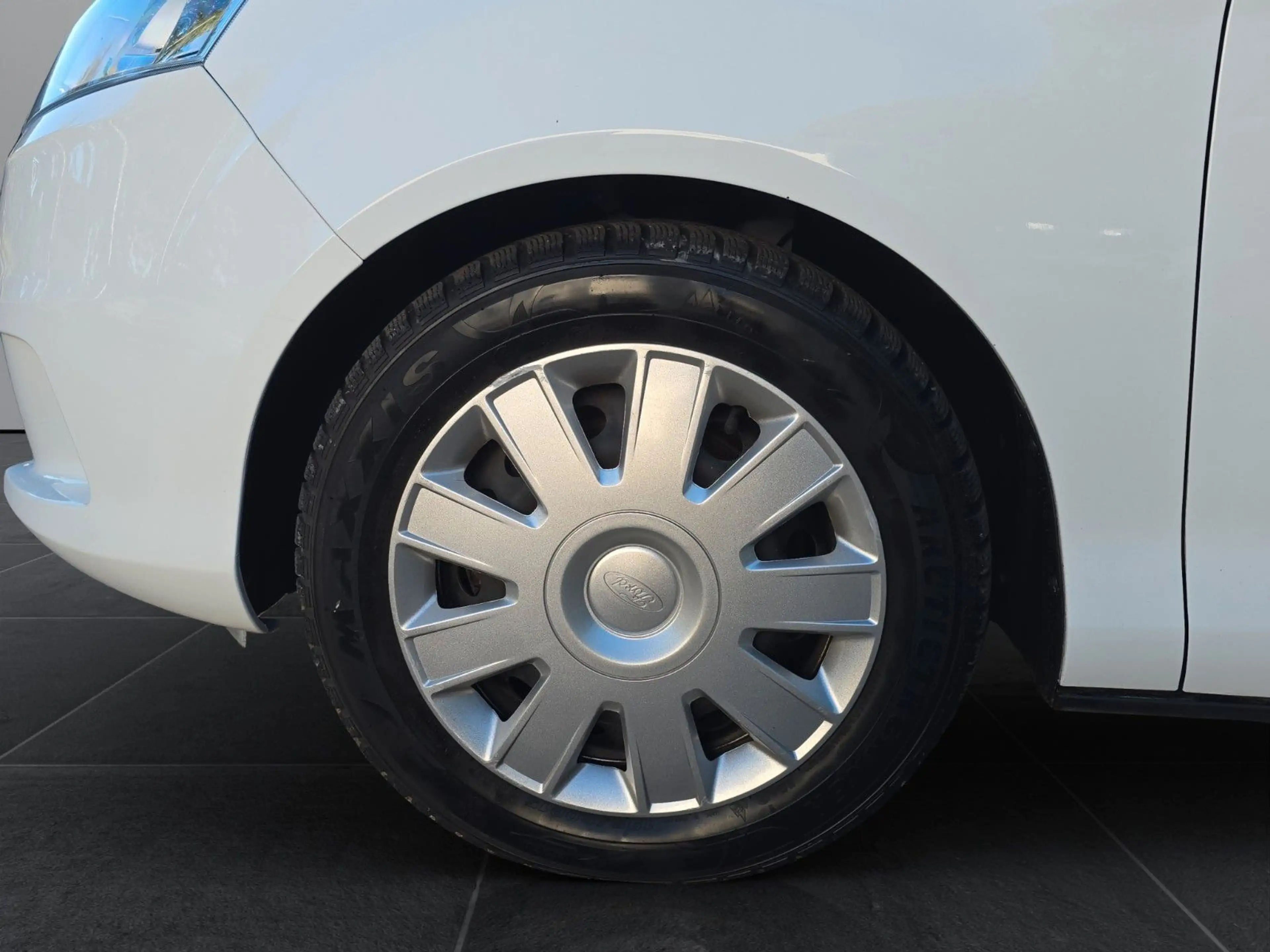 Ford B-Max B-MAX Trend, Zahnriemen Service TÜV NEU — photo 9
