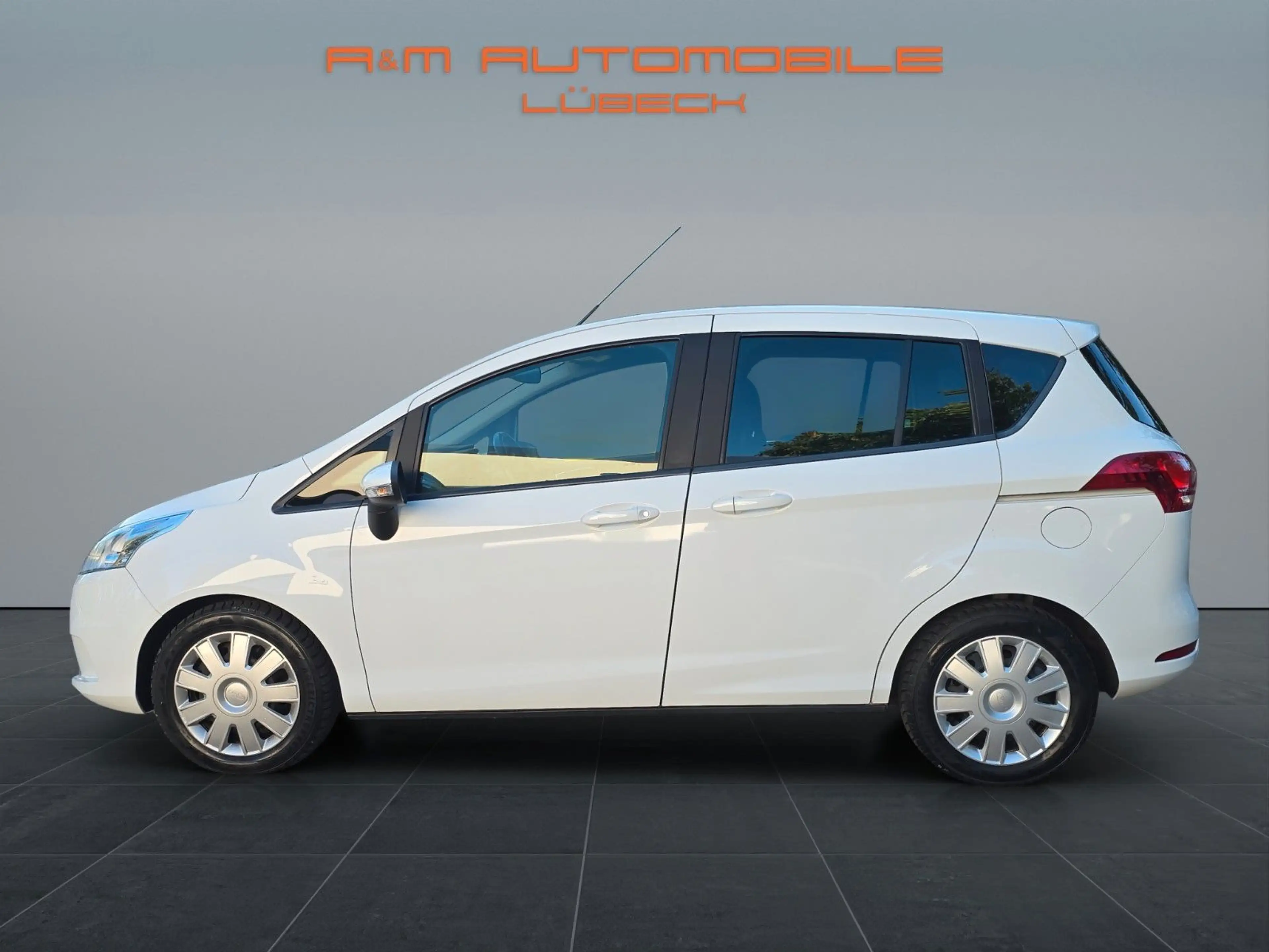 Ford B-Max B-MAX Trend, Zahnriemen Service TÜV NEU — photo 8