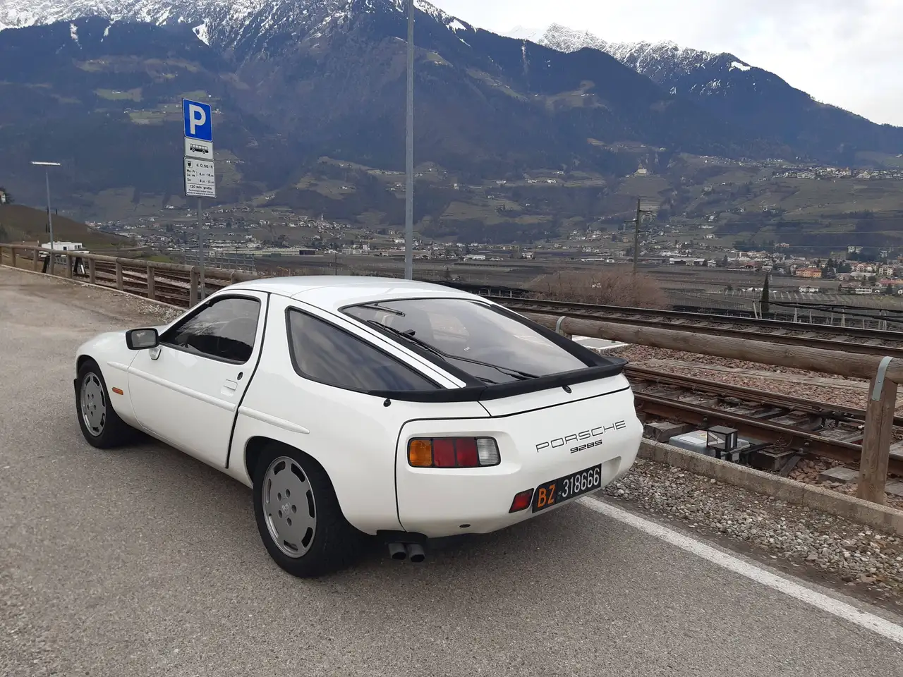 Porsche 928 4.7 S, foto 6