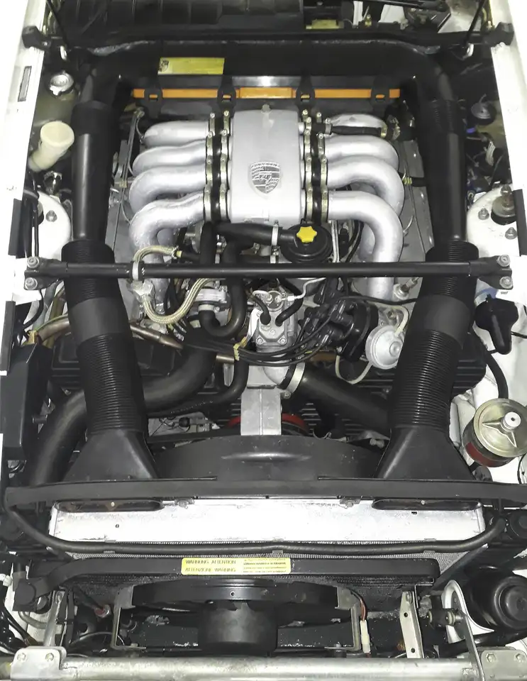 Porsche 928 4.7 S, foto 10