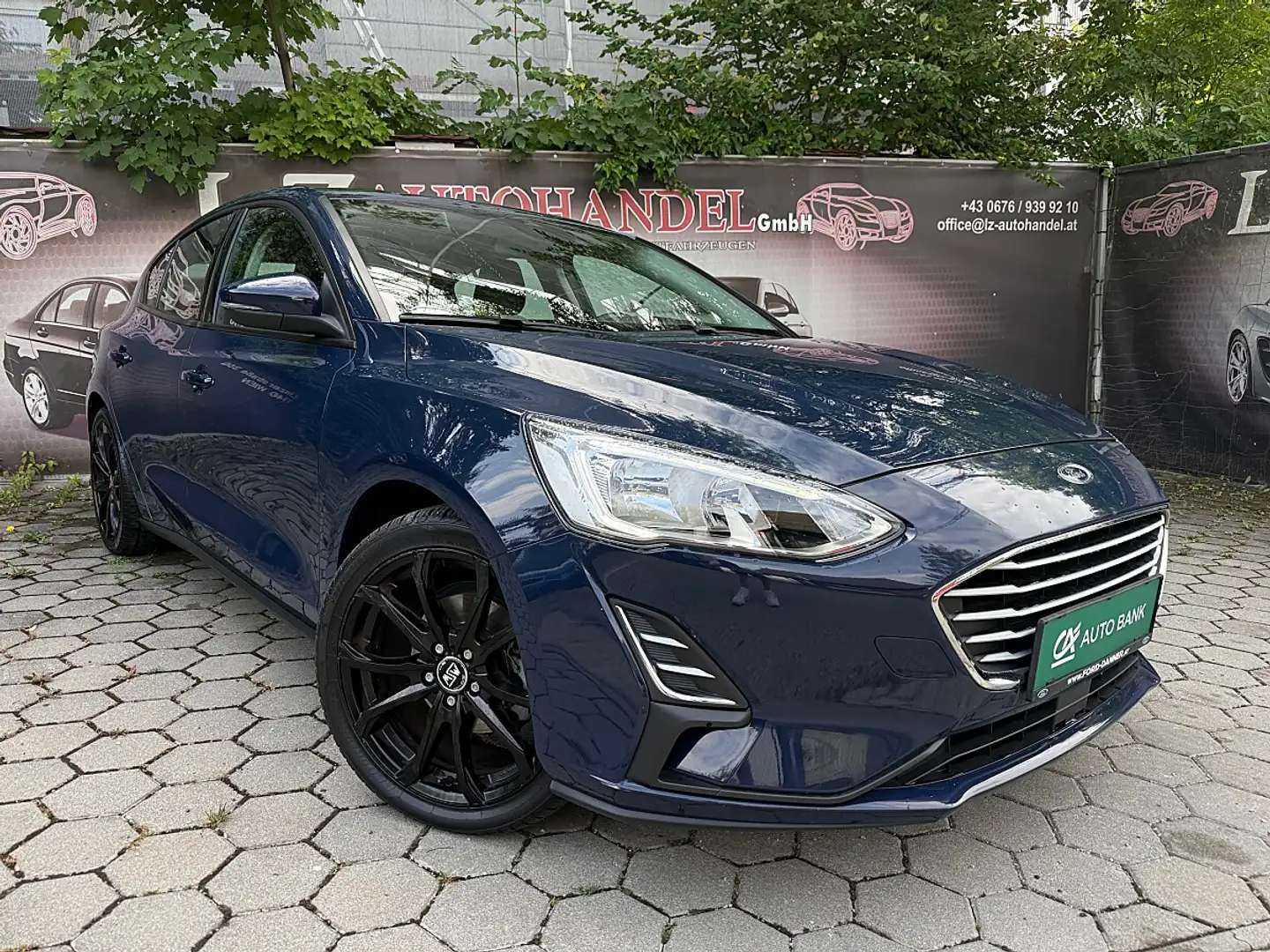 Ford Focus 1,0 EcoBoost Trend Blau - 1