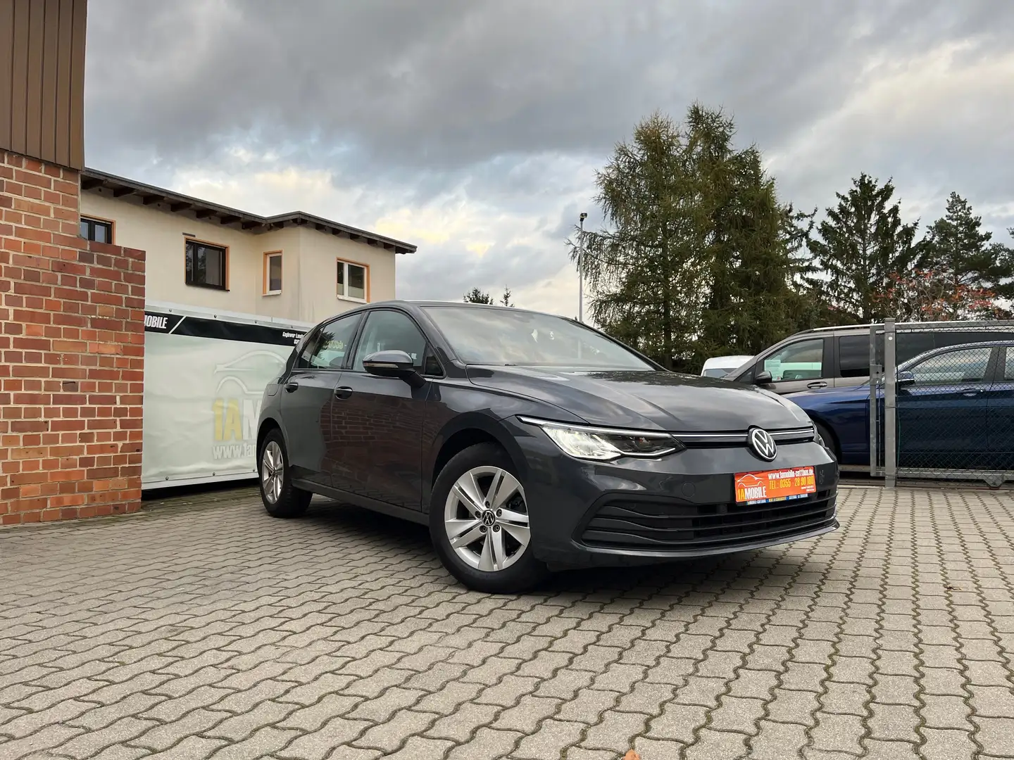 Volkswagen Golf LED Grau - 1