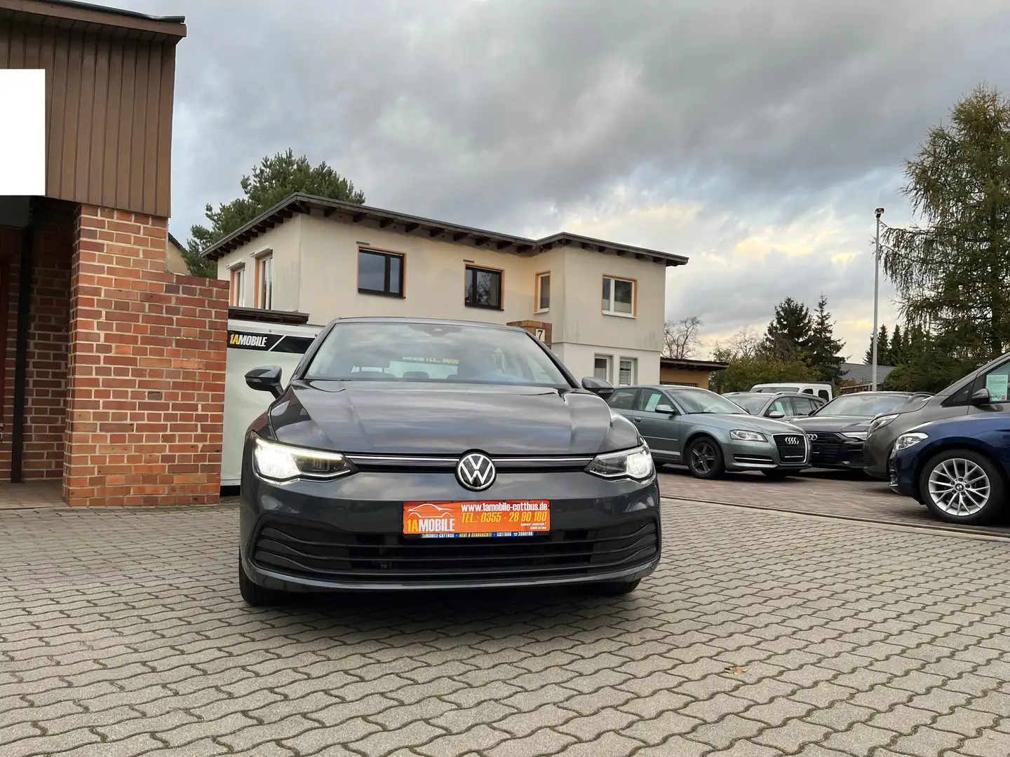 Volkswagen Golf LED Grau - 2
