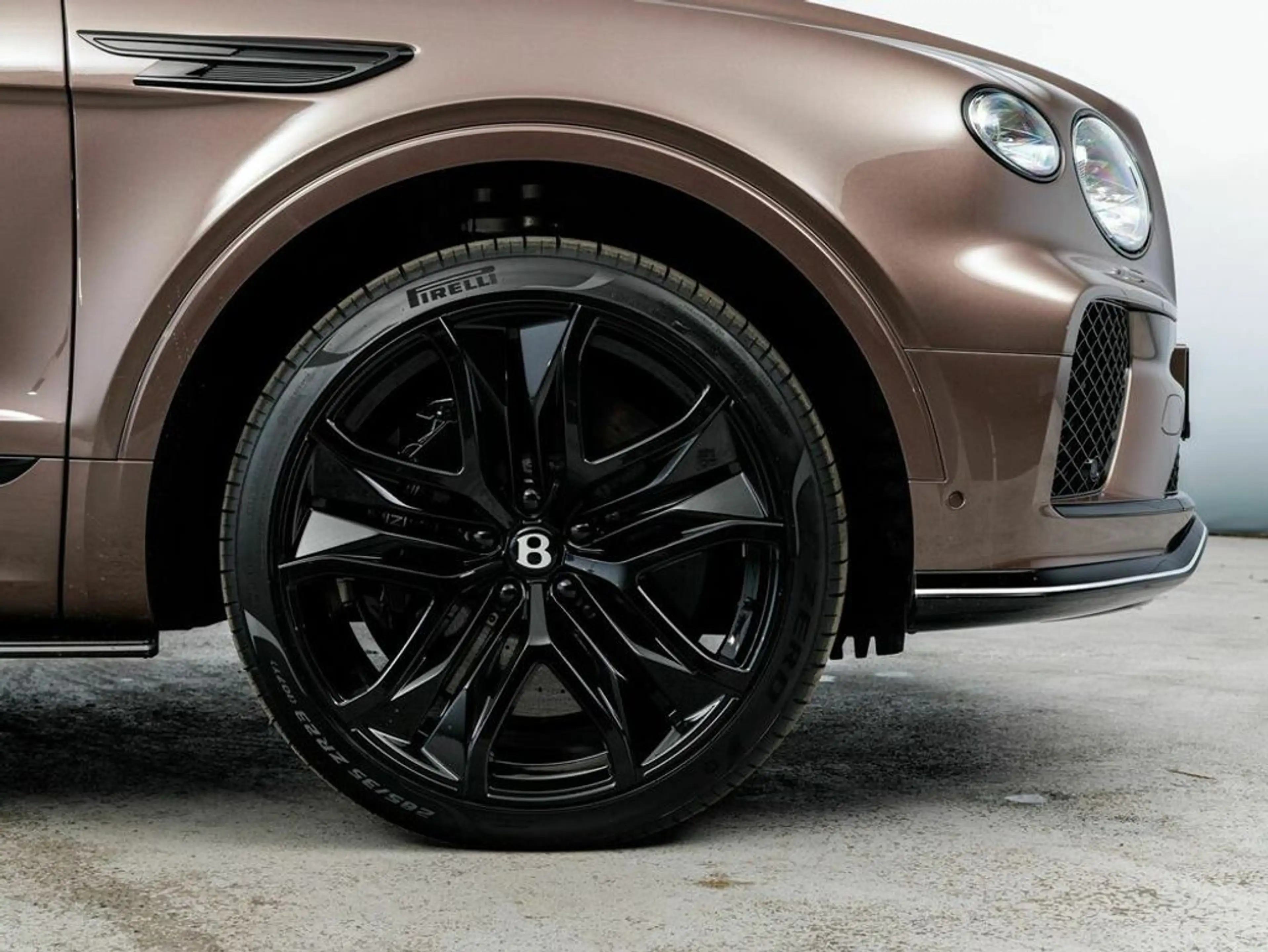 Bentley Bentayga V8 Speed MY26 — photo 8