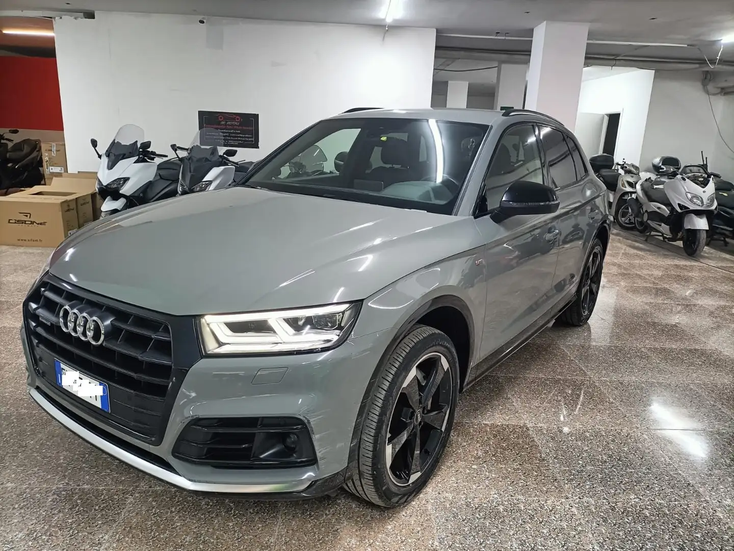 Audi Q5 40 2.0 tdi S line Quattro 190cv S-tronic RATE Grigio - 1