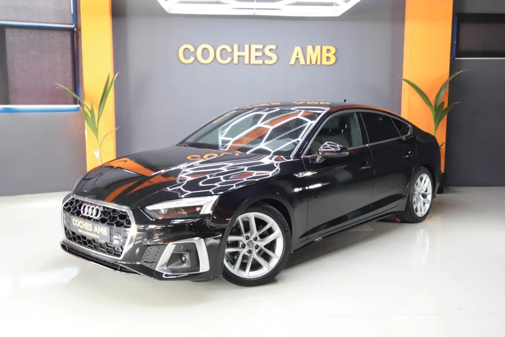 Audi A5 Sportback 40 TFSI S line S tronic Noir - 1