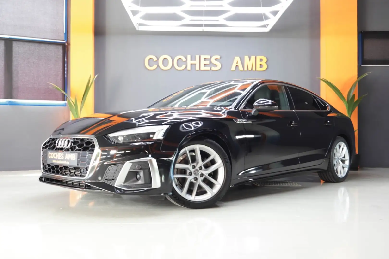 Audi A5 Sportback 40 TFSI S line S tronic Noir - 2