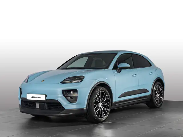 Porsche Macan view 2