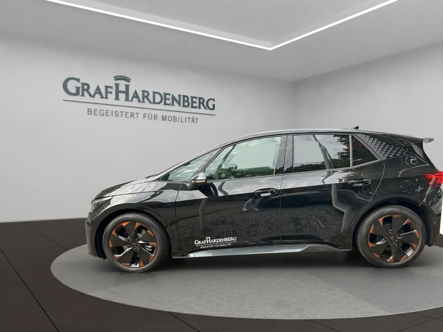 CUPRA Born Edition Dynamic 170kW ( 231PS) 60kWh Noir - 2