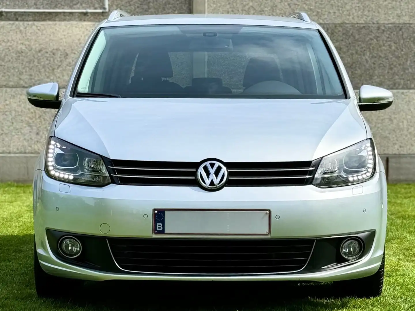 Volkswagen Touran 1.2 TSI Highline BMT Start Silber - 2