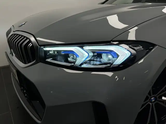 BMW 3 Series view 9