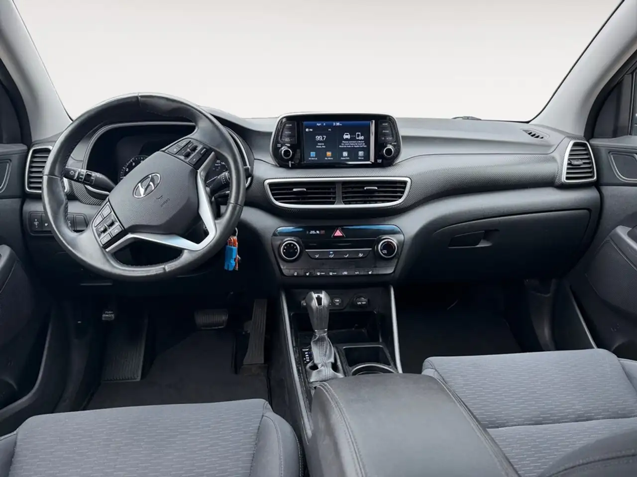 Hyundai TUCSON снимка Hyundai TUCSON
