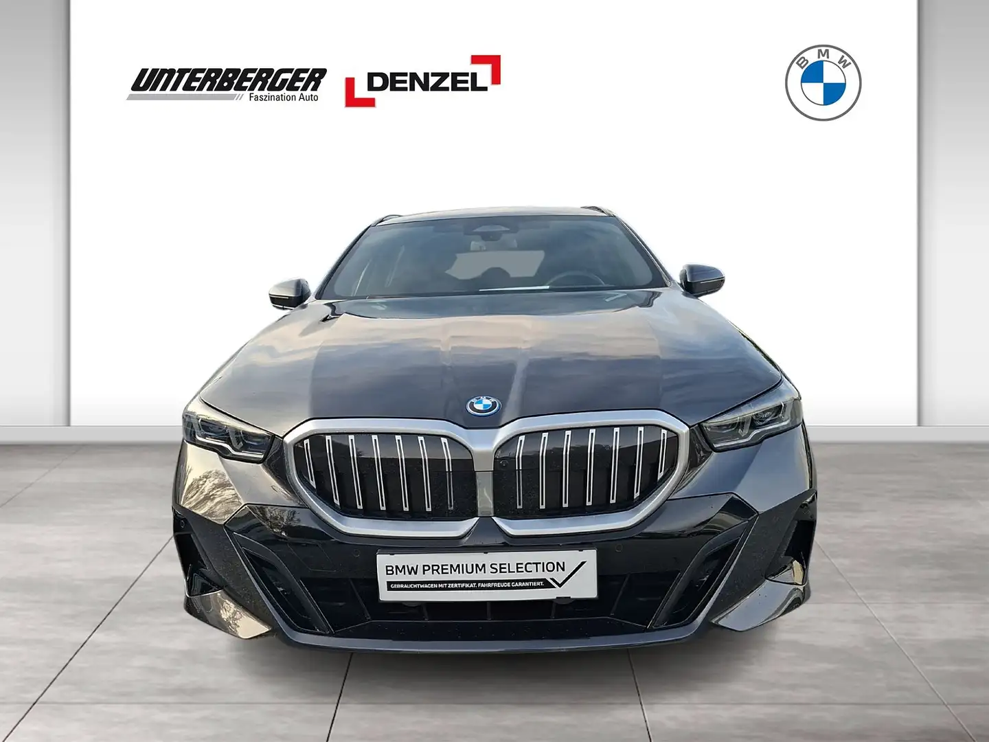 BMW 530 e xDrive Touring (G61) M Sportpaket Head-Up Grigio - 2