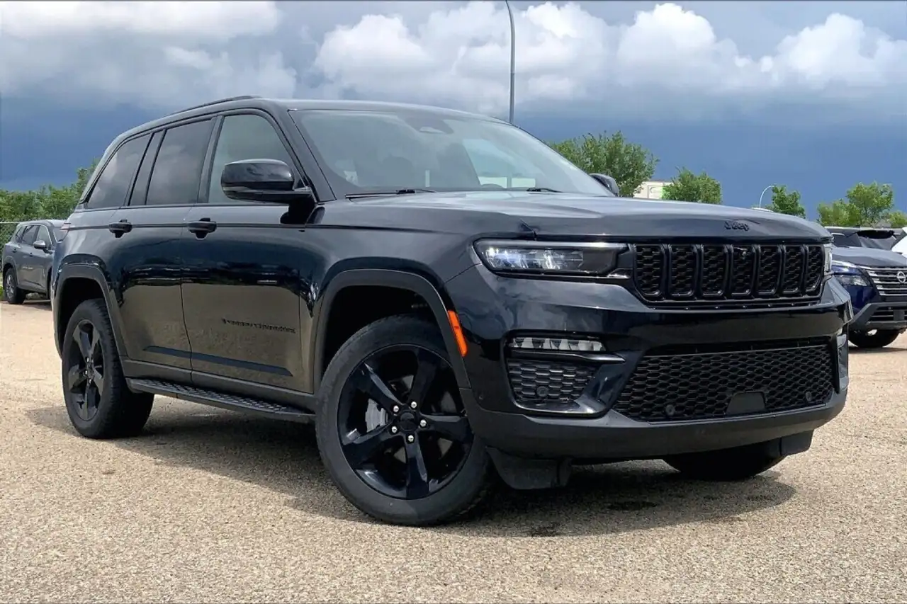 Jeep Grand Cherokee снимка Jeep Grand Cherokee
