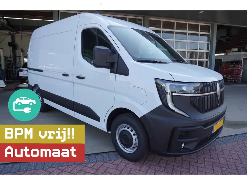RENAULT Master