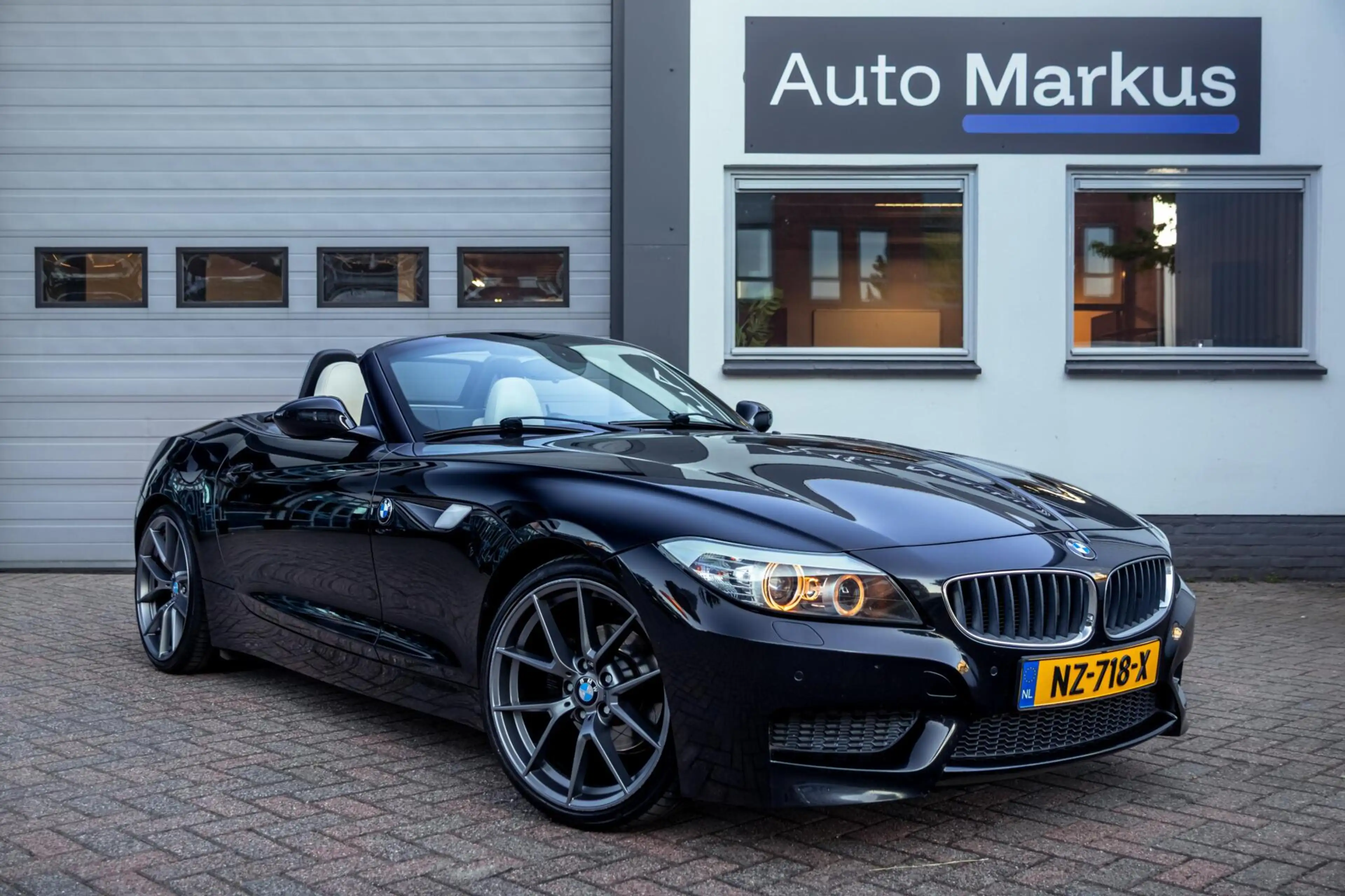BMW Z4 Roadster sDrive23i 3X M-Sport|Keyless|6-Cil Handba