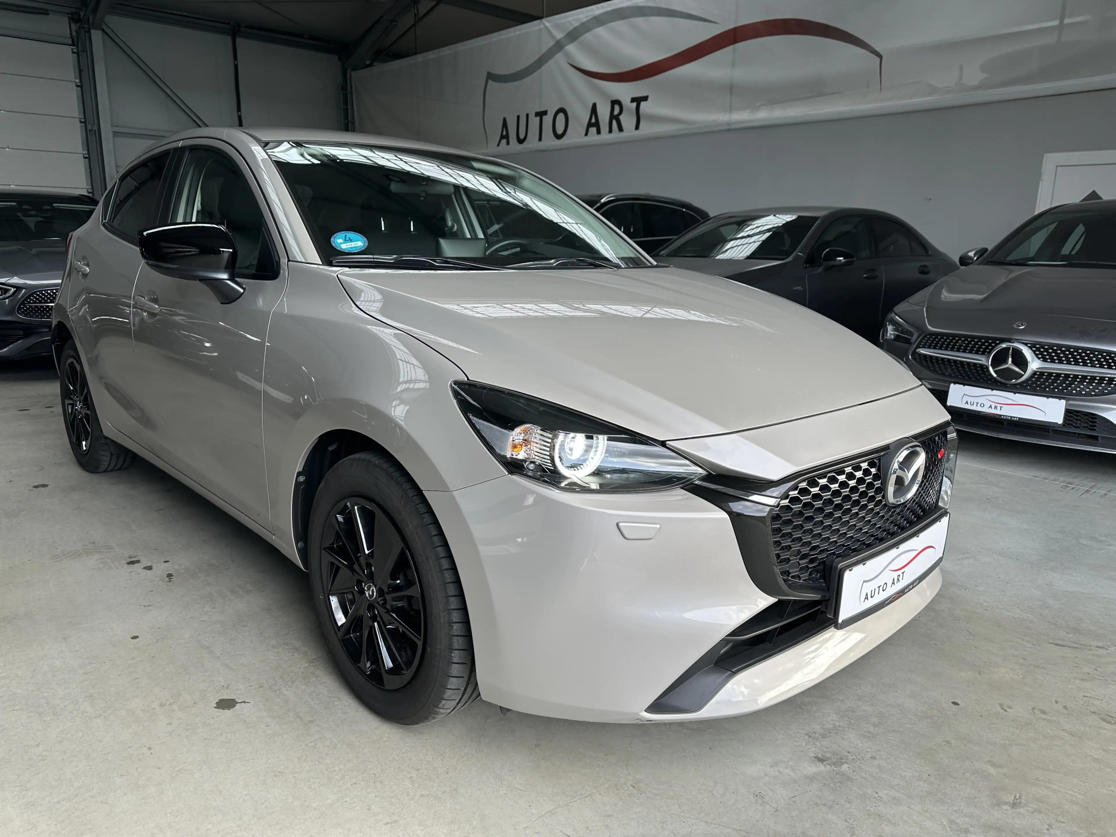 Mazda 2 Homura Navi LED CarPlay Tempomat Kamera