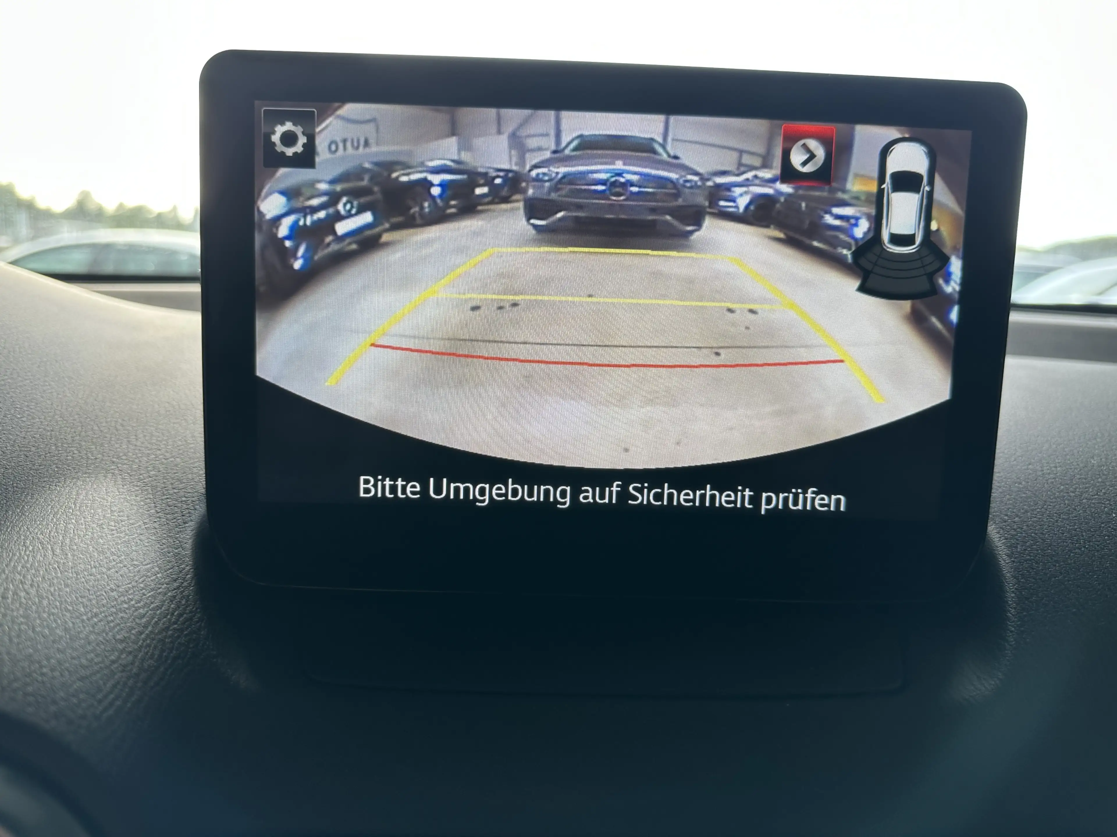 Mazda 2 Homura Navi LED CarPlay Tempomat Kamera — photo 8