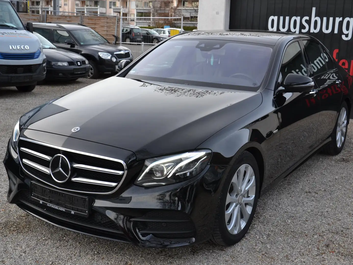 Mercedes-Benz E 350 d 9G-Tronic"Exclusive"Head-Uap Paket*belüft.Sit Noir - 1