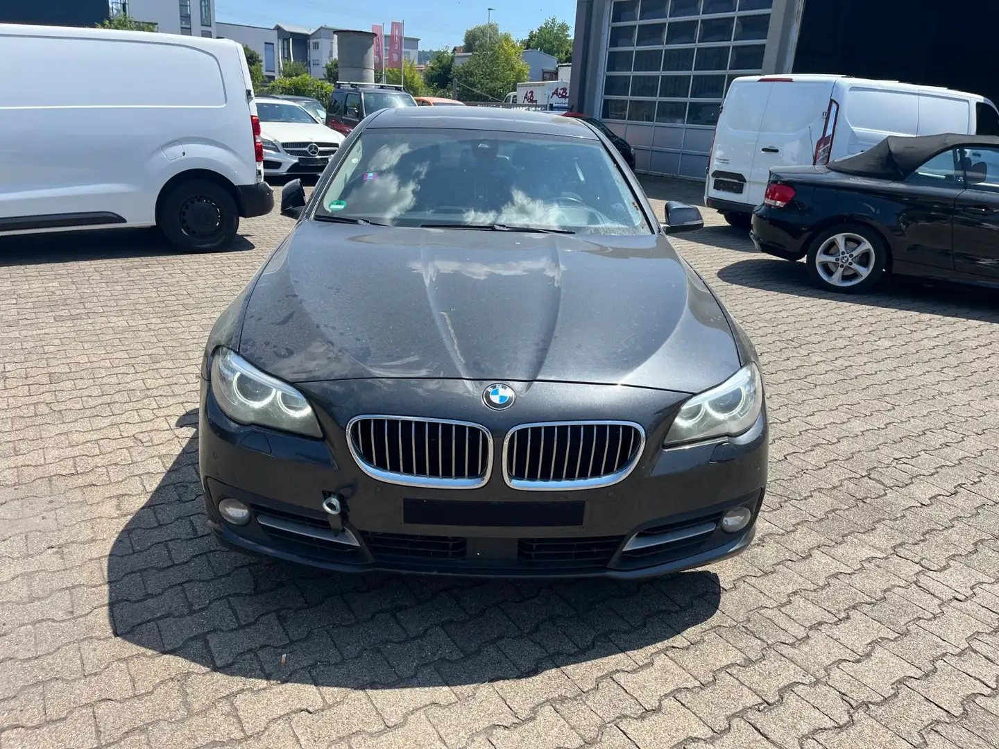 BMW 530 Baureihe 5 Lim. 530 d Black - 1
