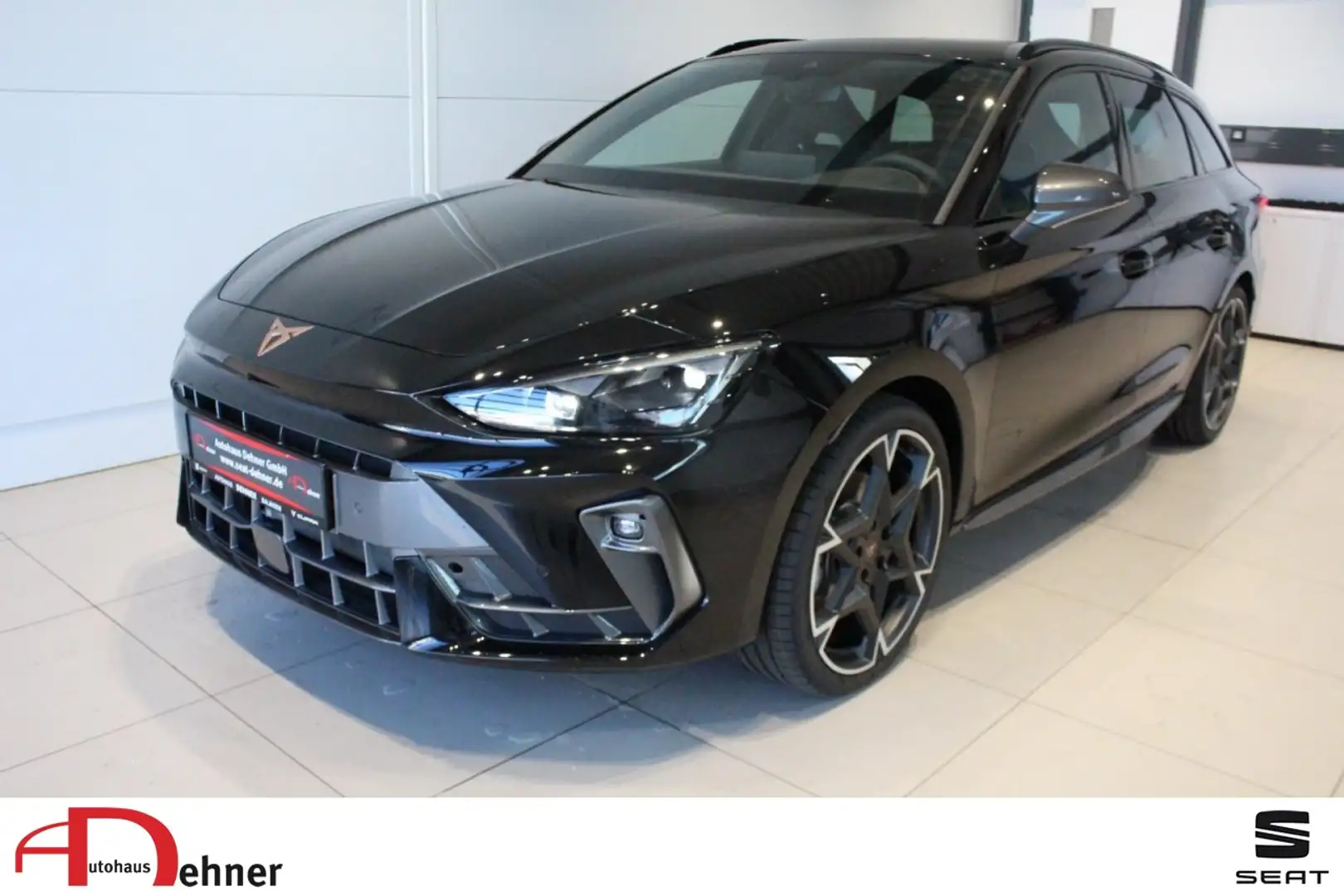 CUPRA Leon Sportstourer 1.5 eTSI DSG PANO+EDGE+MATRIX Klima Schwarz - 1