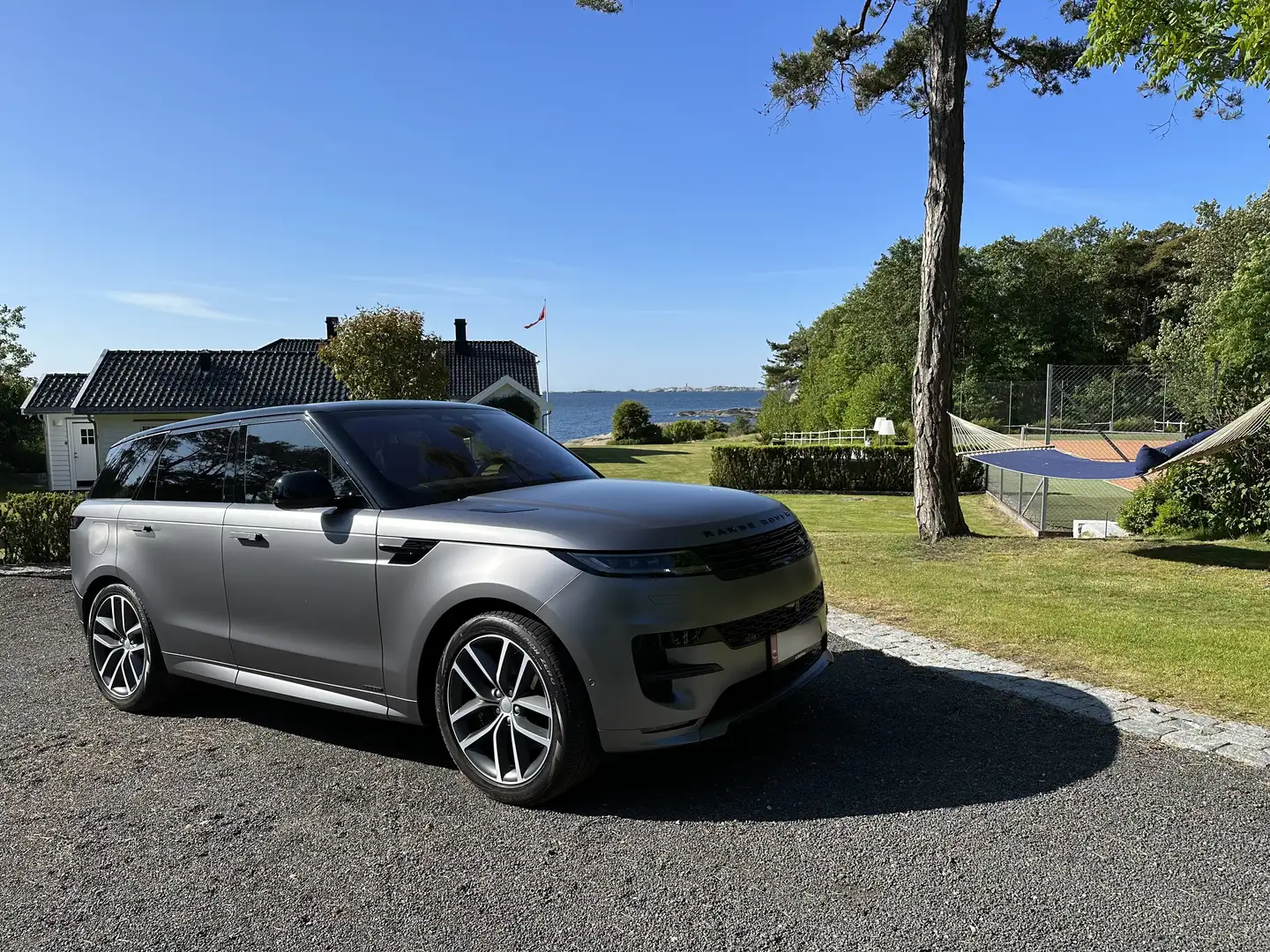Land Rover Range Rover Sport P550e PHEV AWD Autobiography Grau - 1