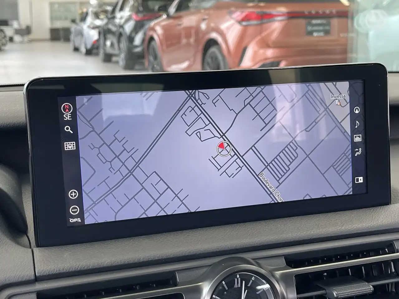 Lexus IS снимка Lexus IS