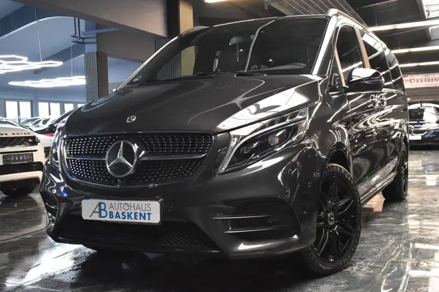 Mercedes-Benz V 300 d AMG LINE EDITION 4M LANG*7 SITZER*LED