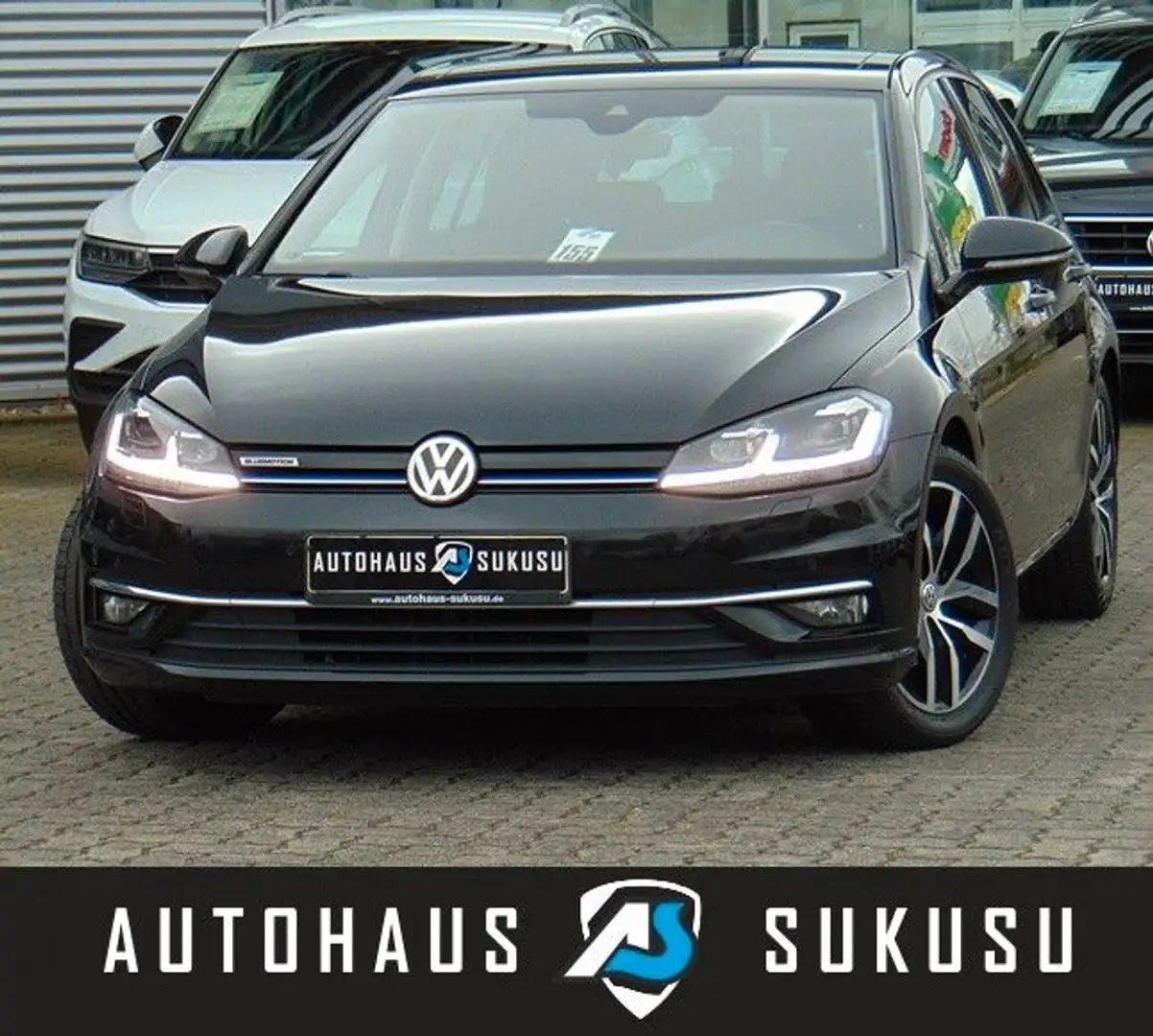 Volkswagen Golf VII 1.5 TSI DSG Join BlueMotion Schwarz - 1