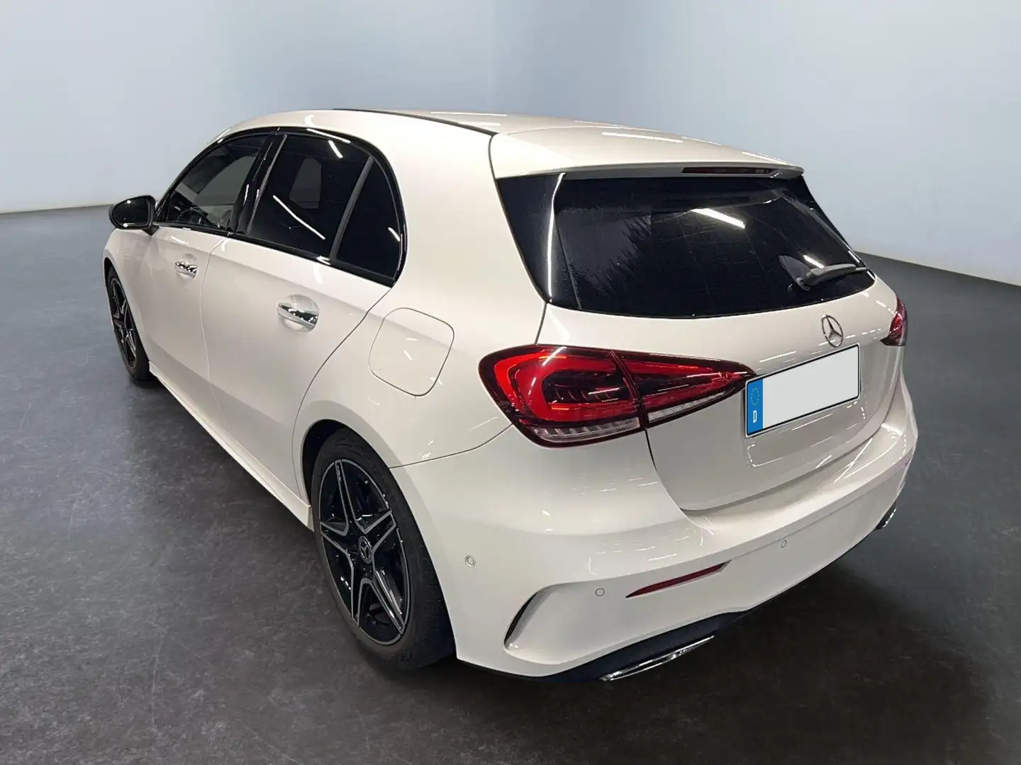 Mercedes-Benz A 220 d AMG Line Premium Automatik Garantie 140 kW (1... Blanc - 2