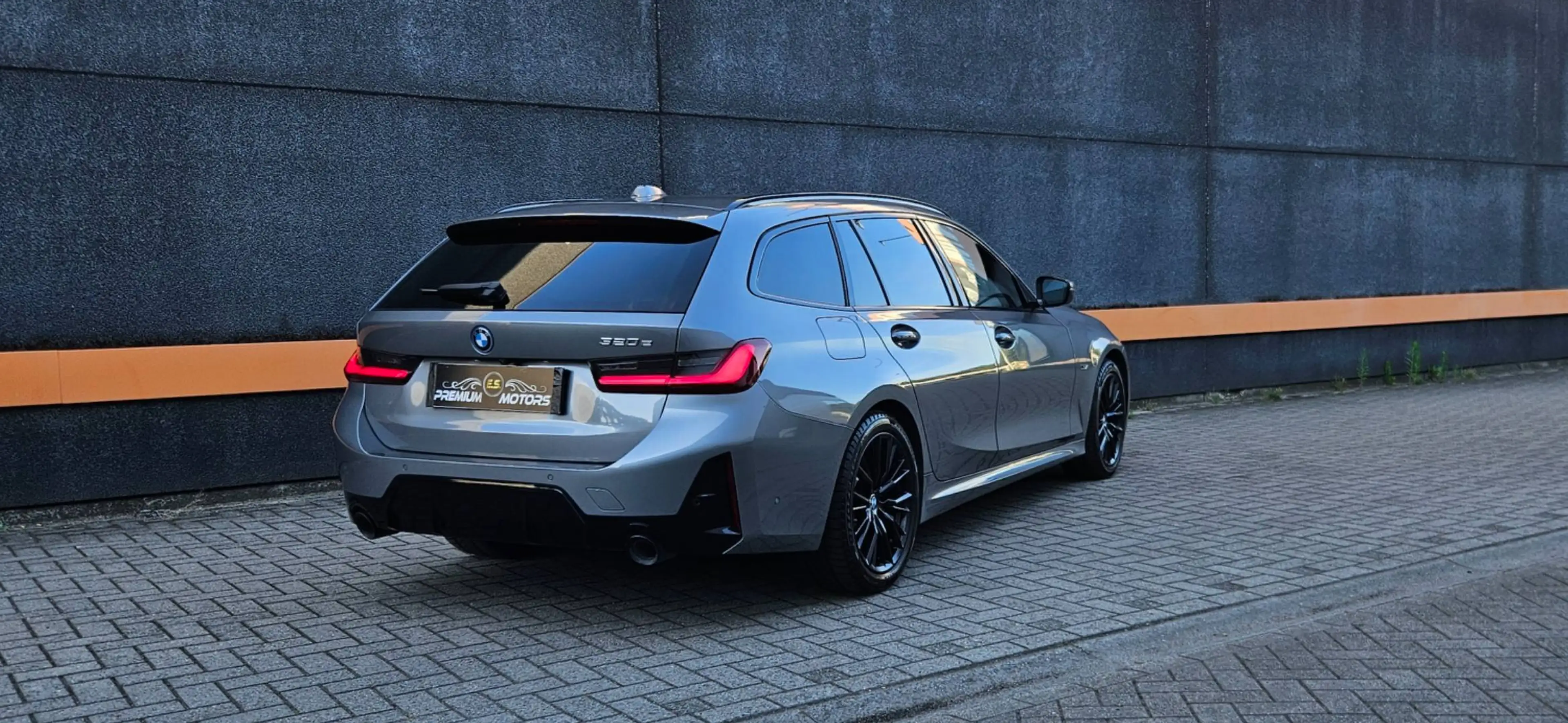 BMW 330 320e Touring  M PACK/PANO/LASER/HARMAN KARDON/ACC/COMF ACCES/360 CAM/MEGA FULL *** 320e — photo 6