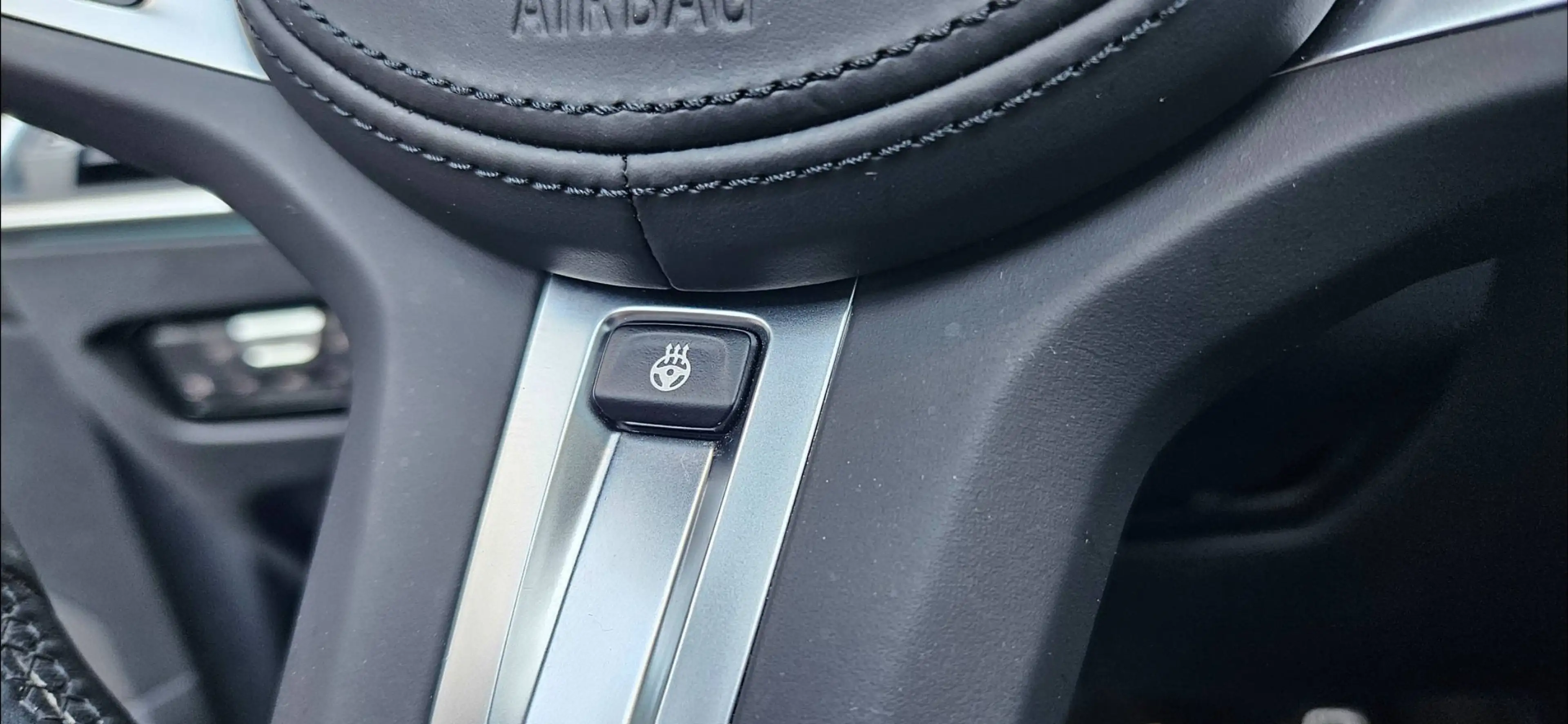 BMW 330 320e Touring  M PACK/PANO/LASER/HARMAN KARDON/ACC/COMF ACCES/360 CAM/MEGA FULL *** 320e — photo 13