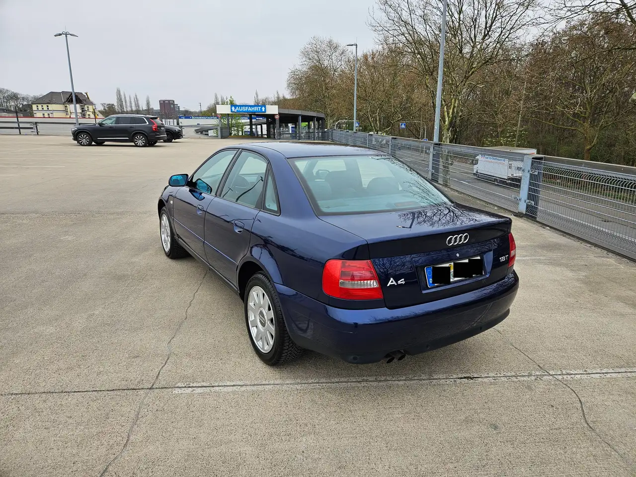 Audi A4 B5 1,8Turbo Limo Facelift Autom 156000KM, foto 4