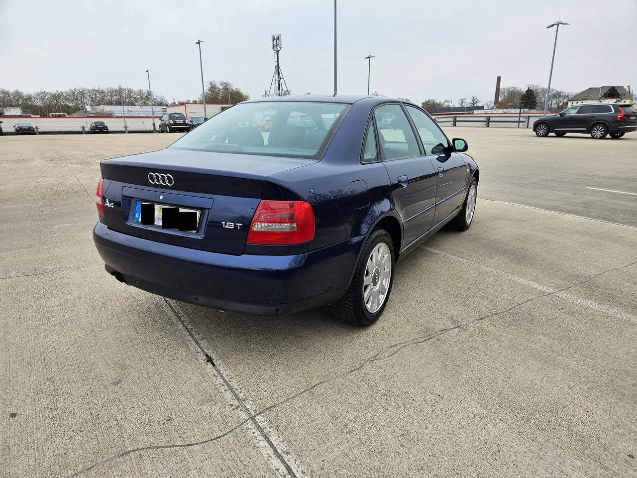 Audi A4 B5 1,8Turbo Limo Facelift Autom 156000KM, foto 3