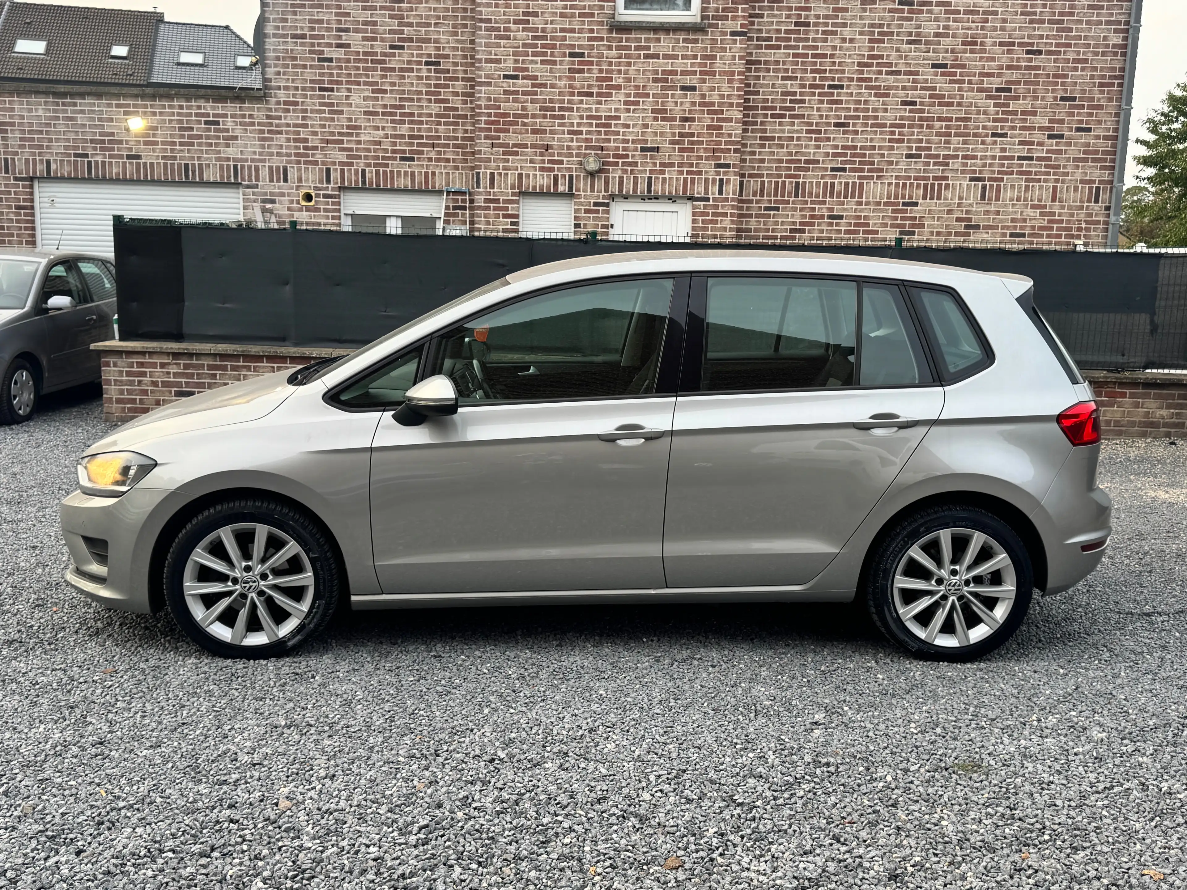 Volkswagen Golf Sportsvan Golf Sportsvan 1.2 TSI Highline — photo 2