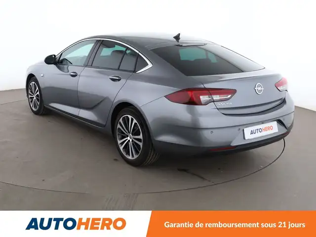 Opel Insignia view 4