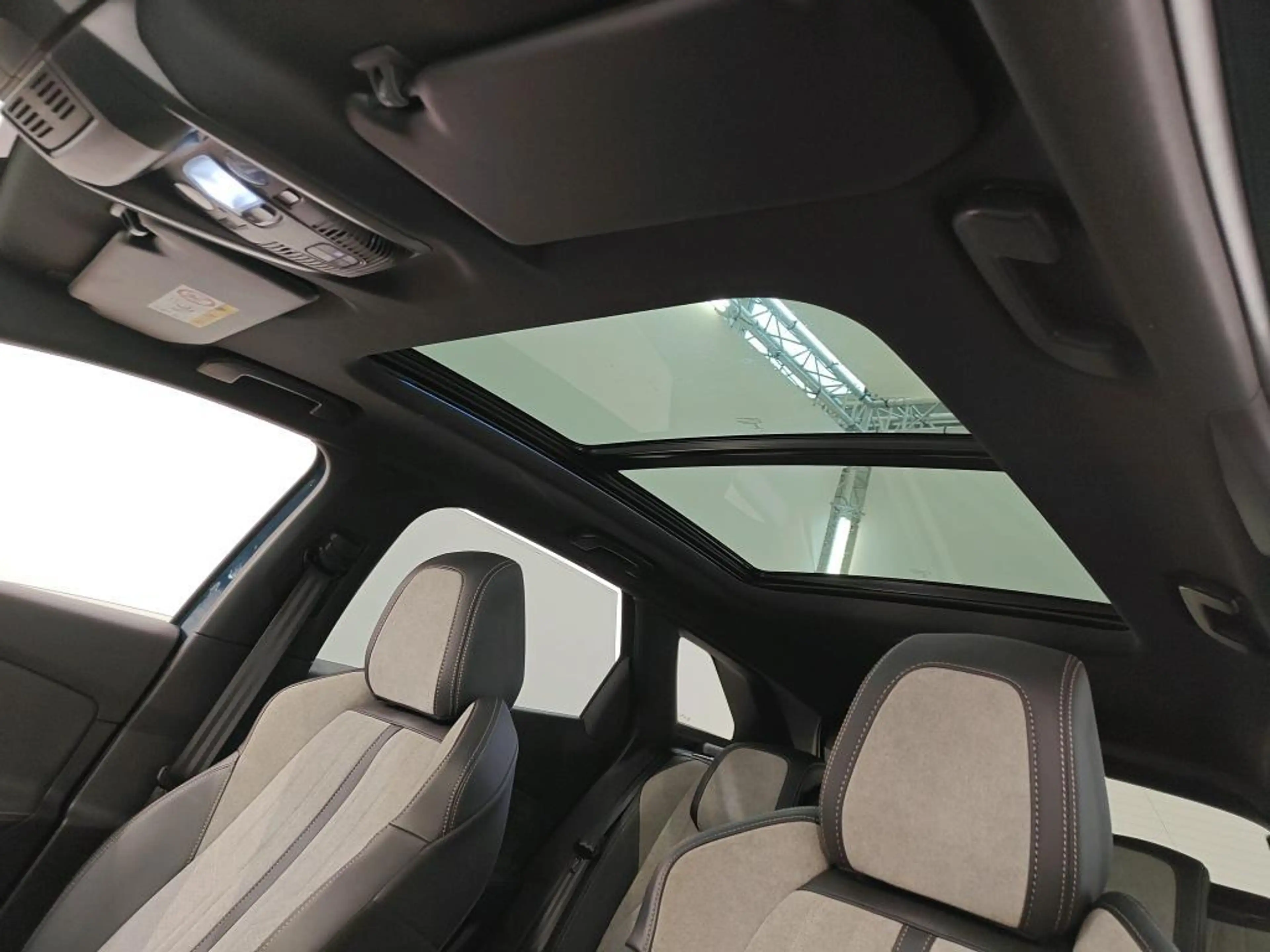 Peugeot 3008 1.6 HYbrid 225 GT 1e Eigenaar | Dealer Onderh | NL — photo 3