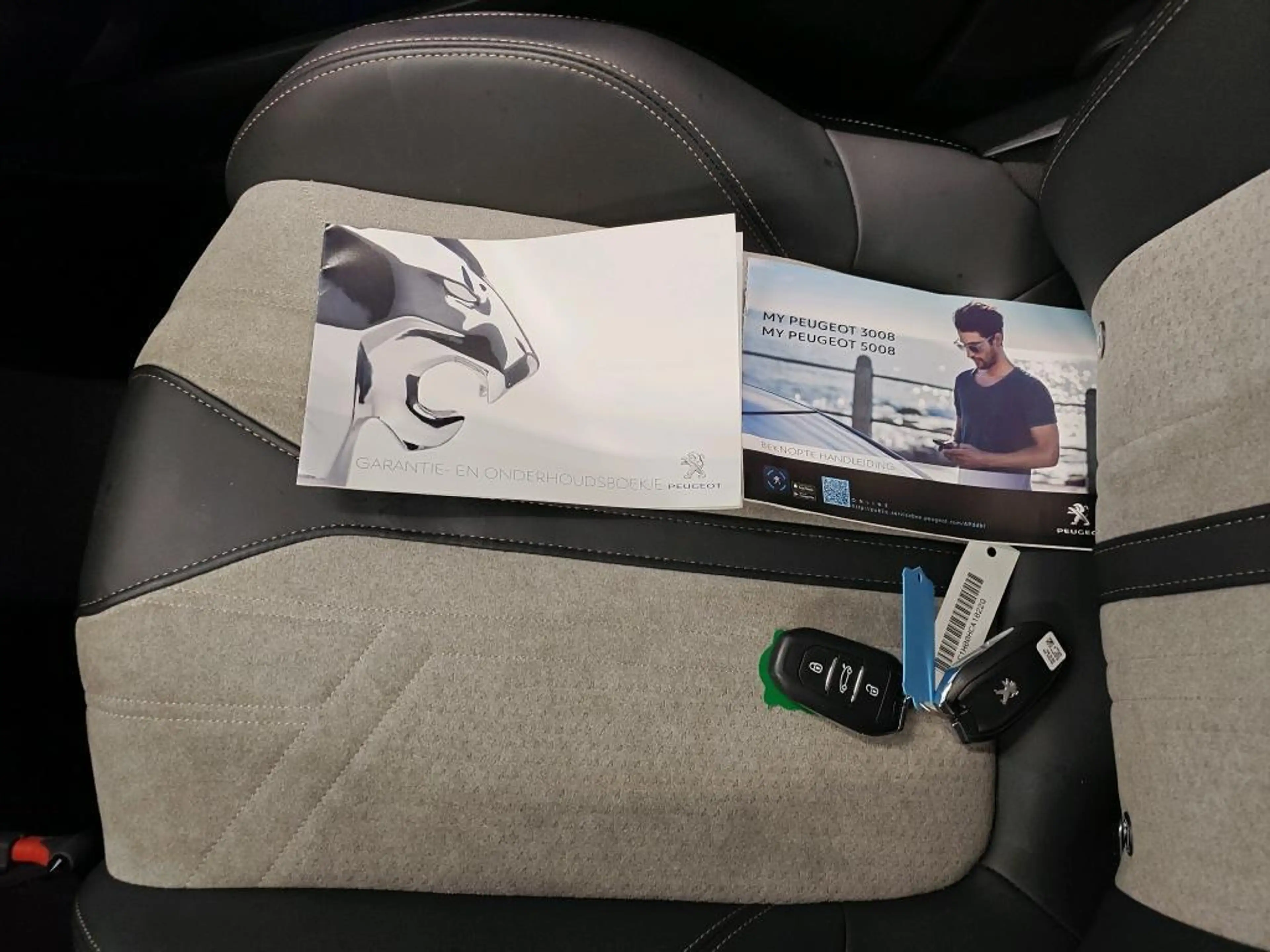 Peugeot 3008 1.6 HYbrid 225 GT 1e Eigenaar | Dealer Onderh | NL — photo 8