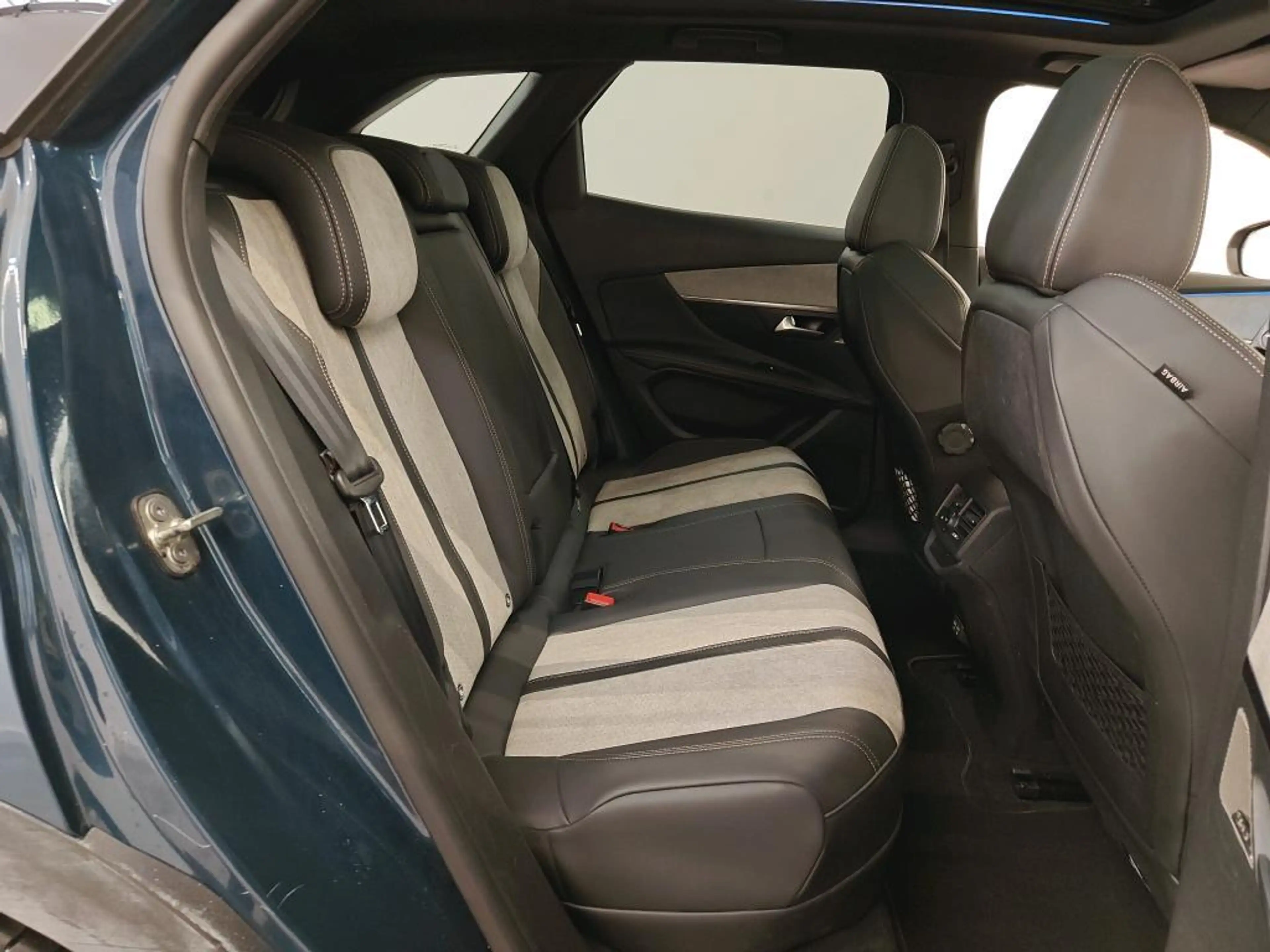 Peugeot 3008 1.6 HYbrid 225 GT 1e Eigenaar | Dealer Onderh | NL — photo 13