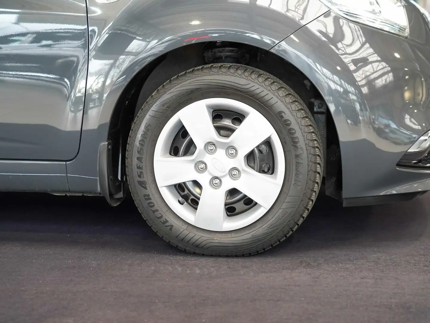 Kia Venga Venga 1.6 CVVT Spirit AHK Kamera Ganzjahresreife Gris - 2
