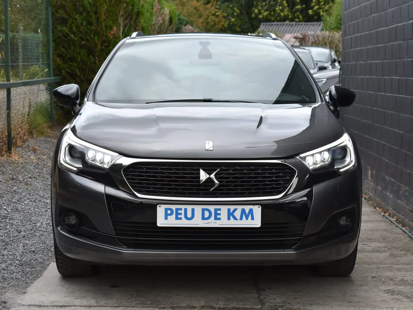 DS Automobiles DS 4 Crossback DS4 Crossback 1.6 BlueHDi Connected Chic/ GARANTIE Grau - 2