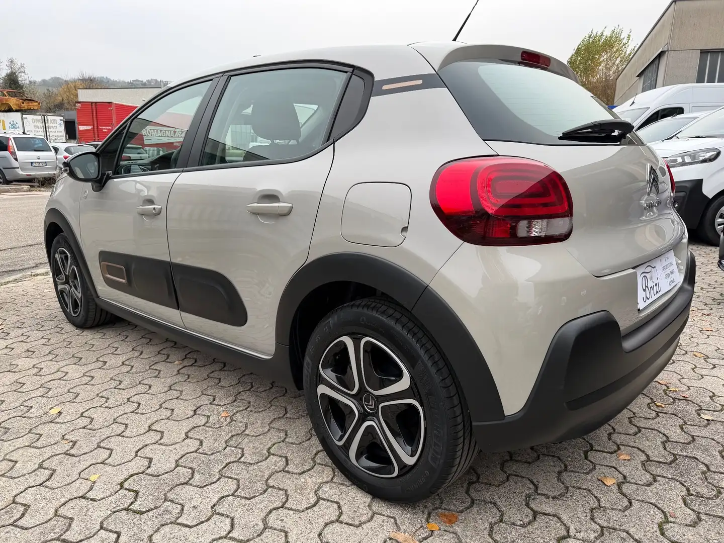 Citroen C3 C3 PureTech 83 S&S C-Series Beige - 2