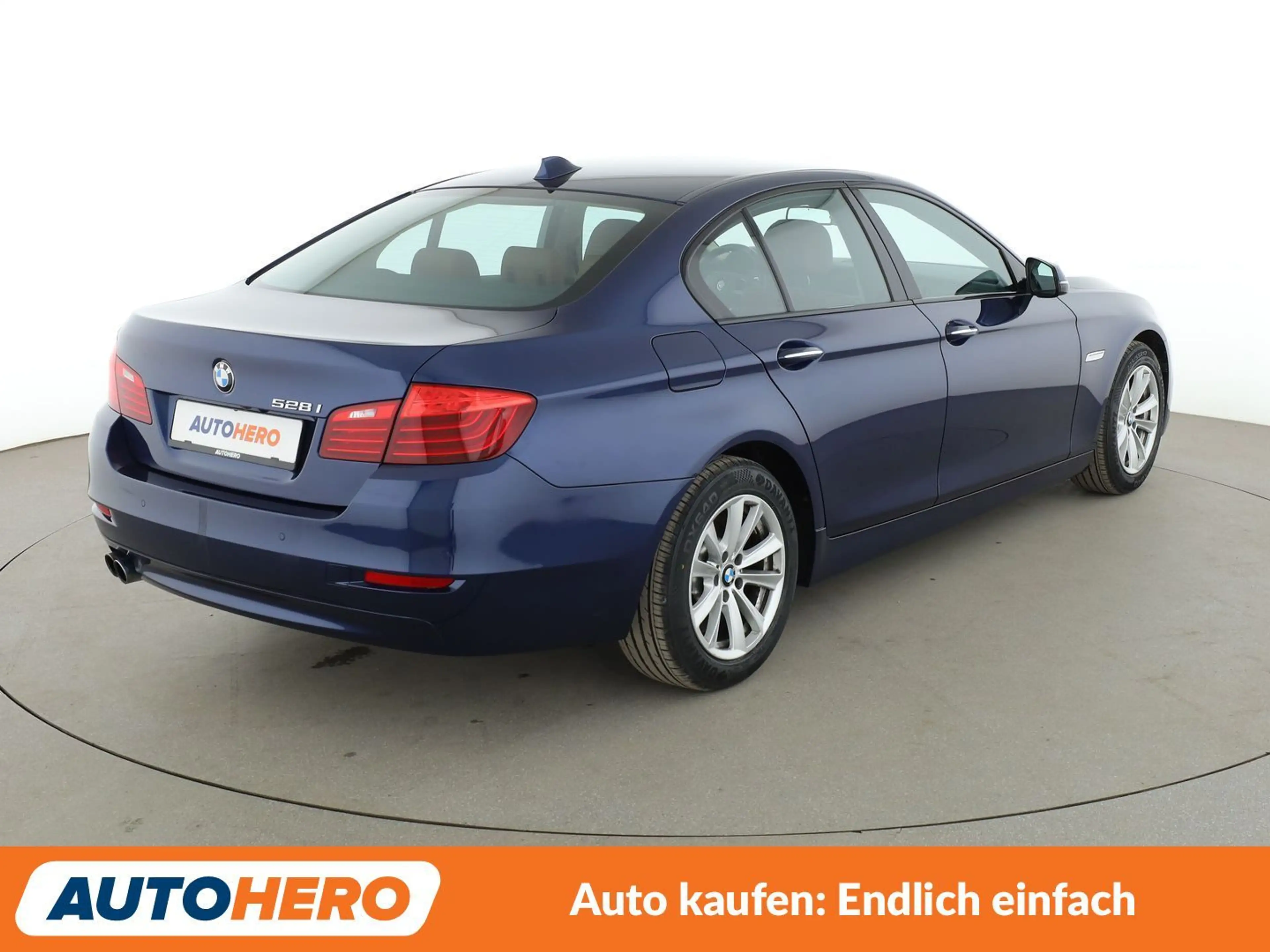 BMW 528 528i Aut.*NAVI*LED*ACC*HUD*PDC*CAM*SHZ* — photo 6