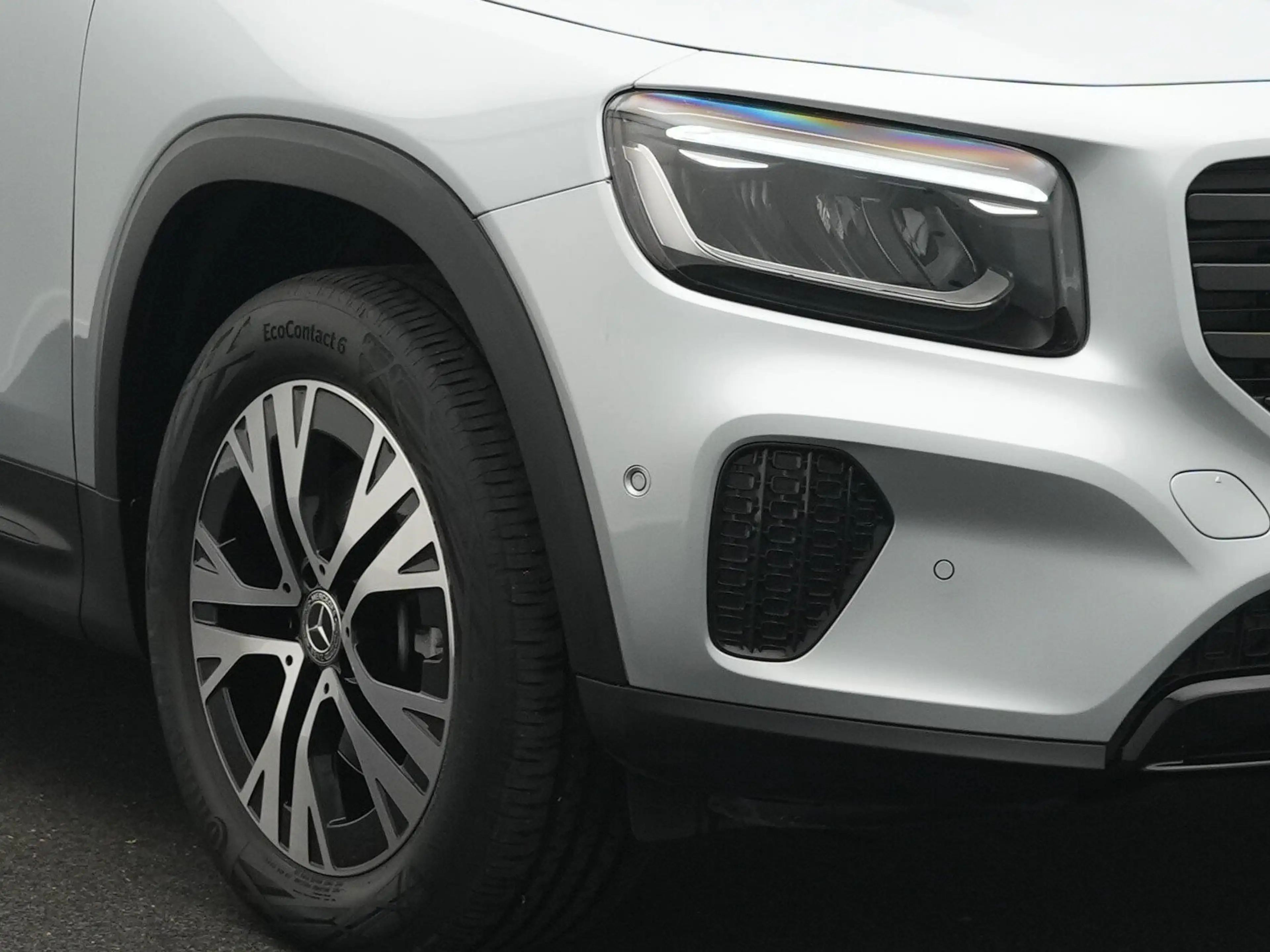 Mercedes-Benz GLB 180 GLB 180 d LED+Night+Kamera+EasyPack Progressive — photo 9