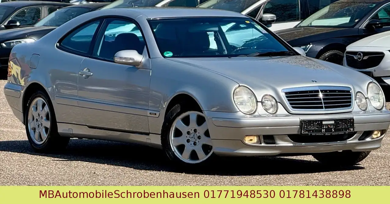 Mercedes-Benz CLK 320