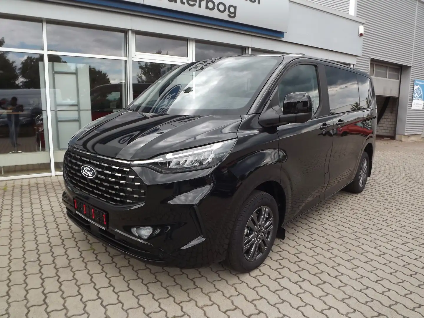 Ford Tourneo Custom 320 L1*4JahreGarantie* Titanium Чёрный - 2