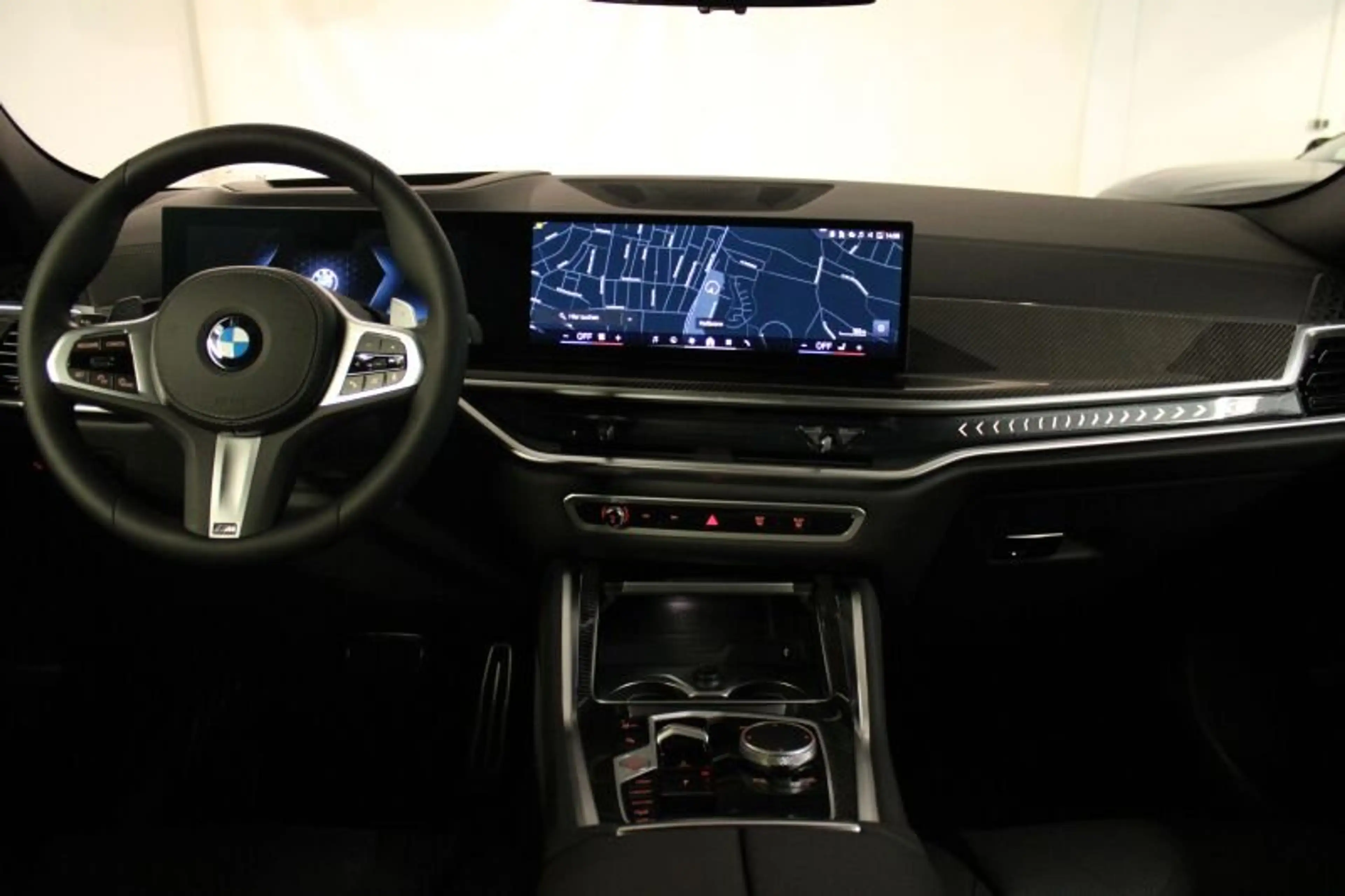 BMW X6 xDrive40i M Sport — photo 8